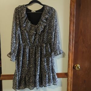 Black and White Patterned Women's Dress